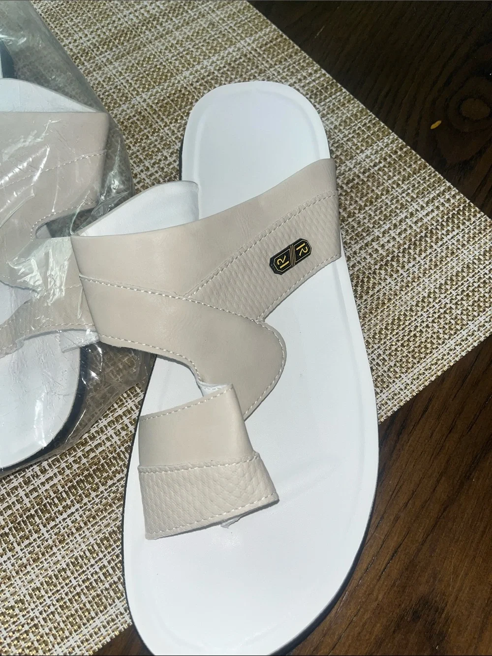 SHEIN Men's Beige Slide Sandals